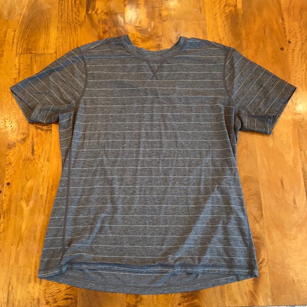Lululemon Men’s Tee